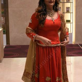 Roma Asrani wallpaper