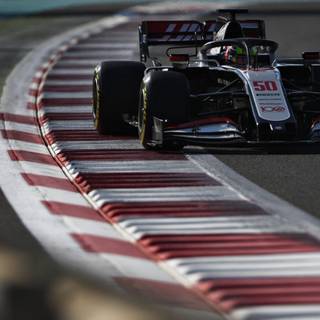 Haas F1 2021 wallpaper