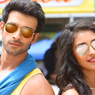 Loveshhuda wallpaper