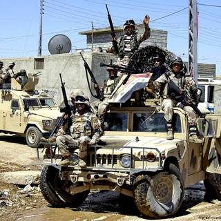 Camo vehicles wallpaper