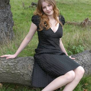 Rachel Hurd-Wood wallpaper