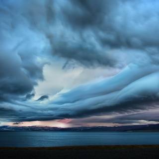 Stormy clouds wallpaper