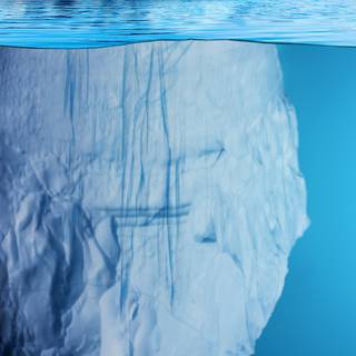 Cool vertical water 4k wallpaper