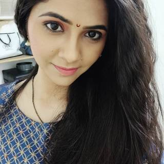 Veena Jagtap wallpaper