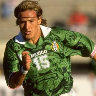 Luis Hernández wallpaper