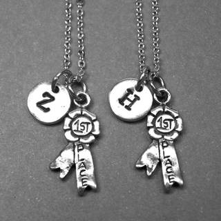 Bestfriend necklace wallpaper
