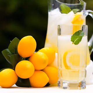 Lemon juice wallpaper