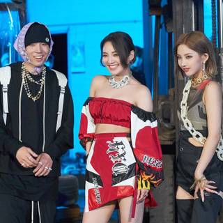 Dessert Hyo wallpaper