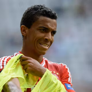 Luiz Gustavo wallpaper