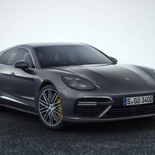 Porche Panamera 4K wallpaper