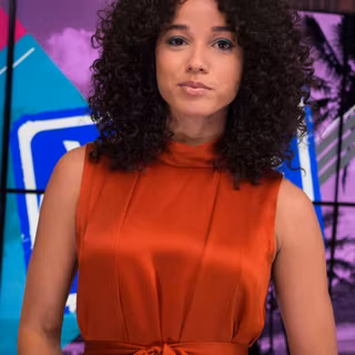 Alisha Wainwright wallpaper