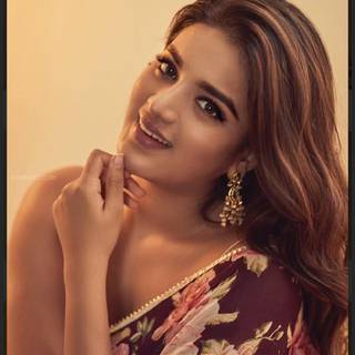 Nidhhi Agerwal iPhone wallpaper