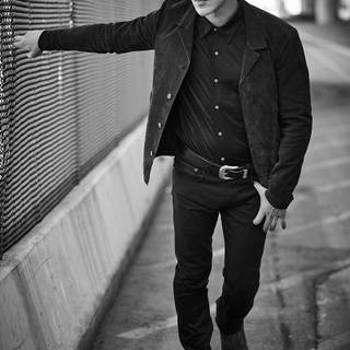 Finn Wittrock wallpaper