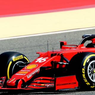 4k F1 phone wallpaper