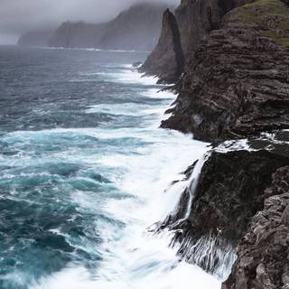 Waves iPhone 4k wallpaper