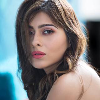 Aparna Dixit phone wallpaper