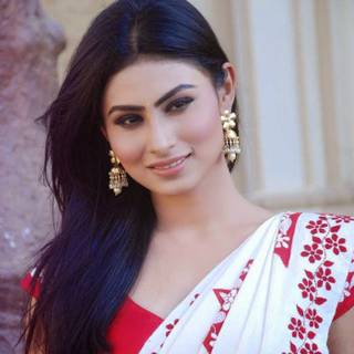 Mouni Roy phone wallpaper