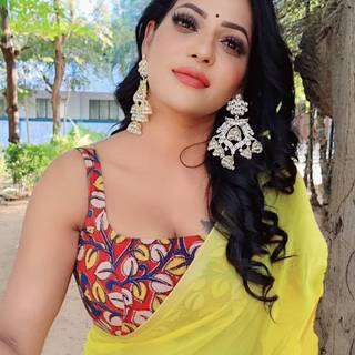 Reshma Pasupuleti wallpaper