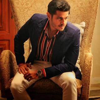 Neil Bhatt phone wallpaper