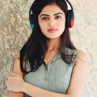 Roshni Sahota iPhone wallpaper