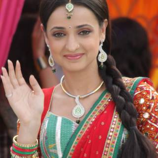 Sanaya Irani phone wallpaper
