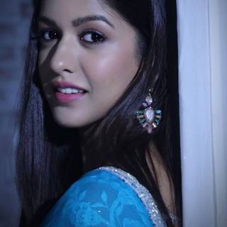 Ishita Dutta Android wallpaper