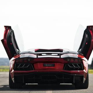 Lambo butterfly doors wallpaper