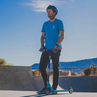 Raymond Warner wallpaper