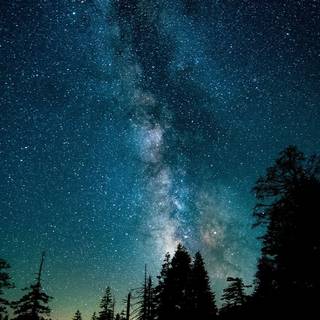 4K night sky iPhone wallpaper