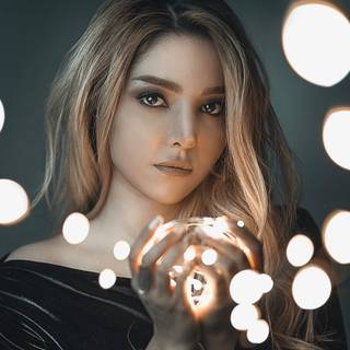 4k girls hand wallpaper