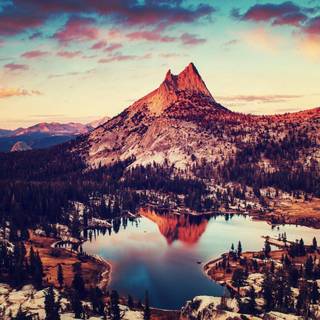 Yosemite National Park mountains wallpaper