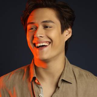Enrique Gil wallpaper