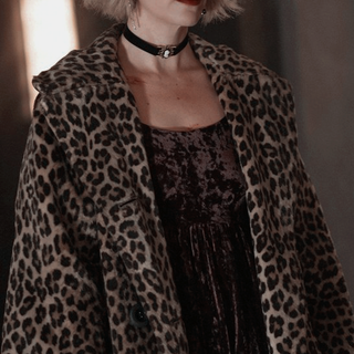 Sally McKenna wallpaper