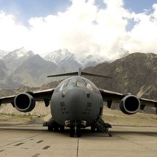 Boeing C-17 Globemaster III wallpaper