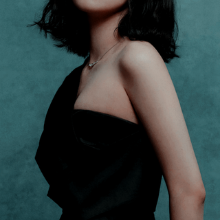 Bonnie and Clyde Yuqi wallpaper