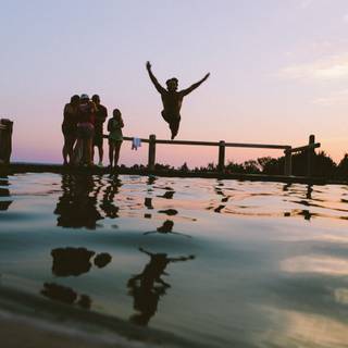 Summer swimming wallpaper