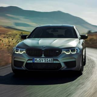 BMW M5 2021 mobile wallpaper