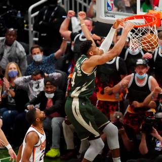 Giannis Antetokounmpo NBA Champion wallpaper