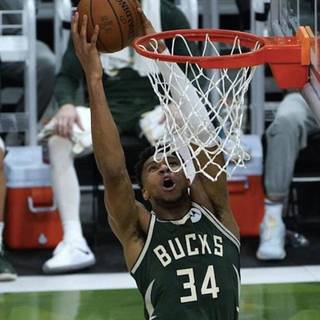 Giannis Antetokounmpo NBA Champion wallpaper