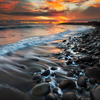 Beach stone wallpaper