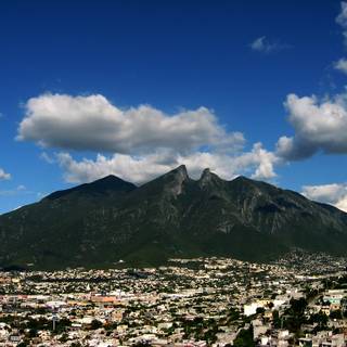 Cerro de la Silla wallpaper
