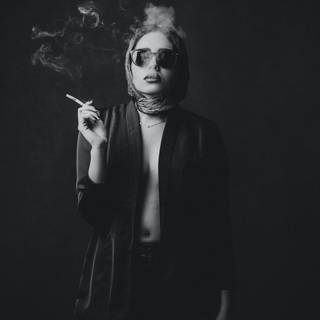 Smoker girl wallpaper