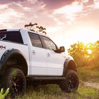 iPhone truck wallpaper