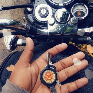 Royal Enfield key wallpaper