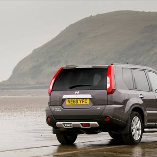 Nissan X-Trail wallpaper