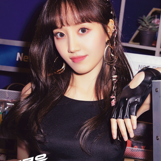 Hands Up Cherry Bullet wallpaper