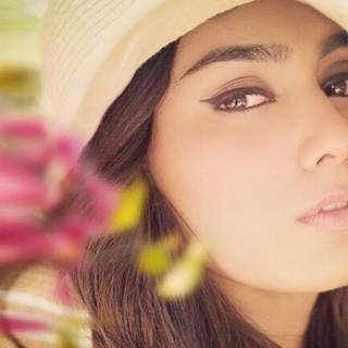 Sana Makbul wallpaper