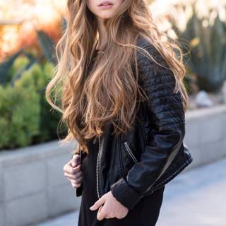 Fashion women clothes wallpaper