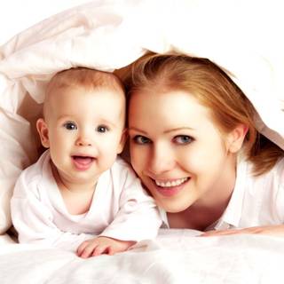 Women and babies wallpaper