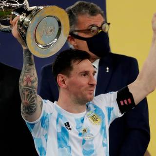 Gracias Messi wallpaper